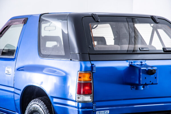 ミュー 2.8 メタルトップ ディーゼル 4WD