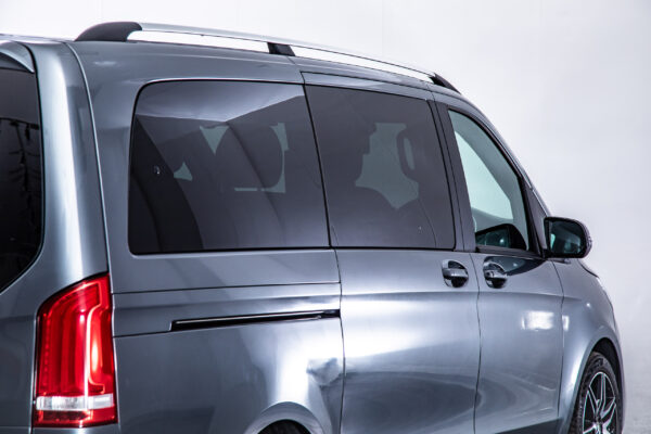 Vクラス V220 d アバンギャルド ロング AMGライン ディーゼルターボ