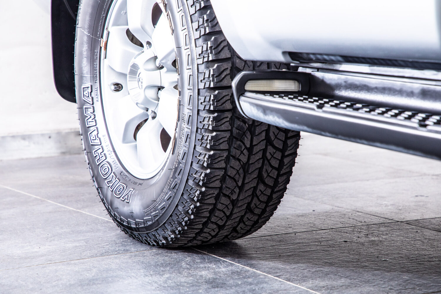 ハイラックスサーフ 2.7SSRXリミテッド60thスペシャル4WD