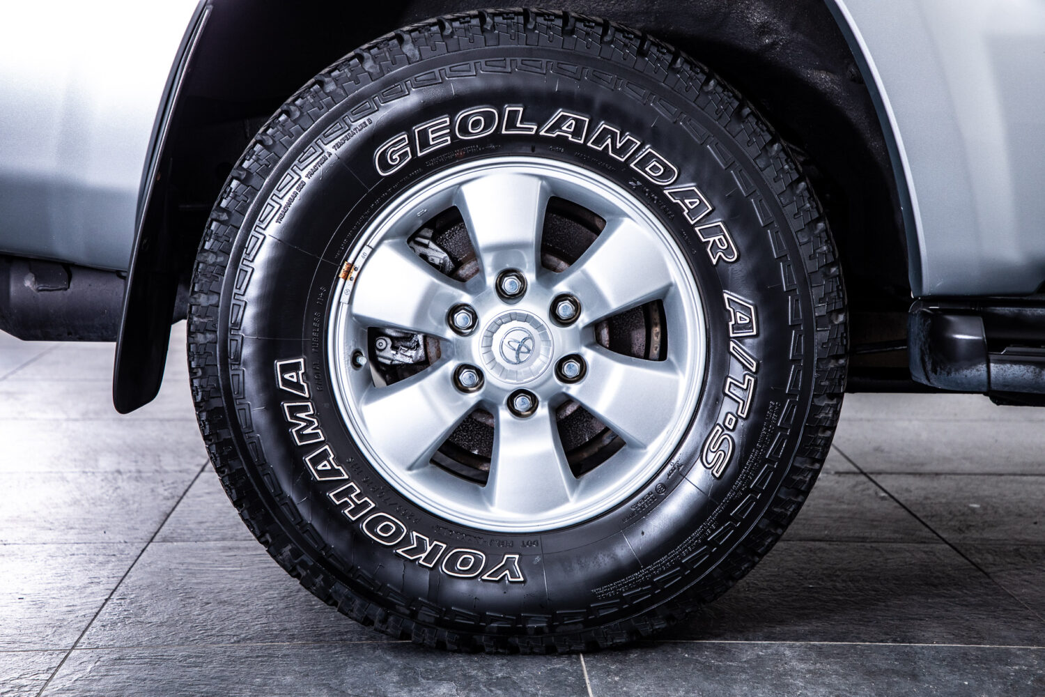 ハイラックスサーフ 2.7SSRXリミテッド60thスペシャル4WD