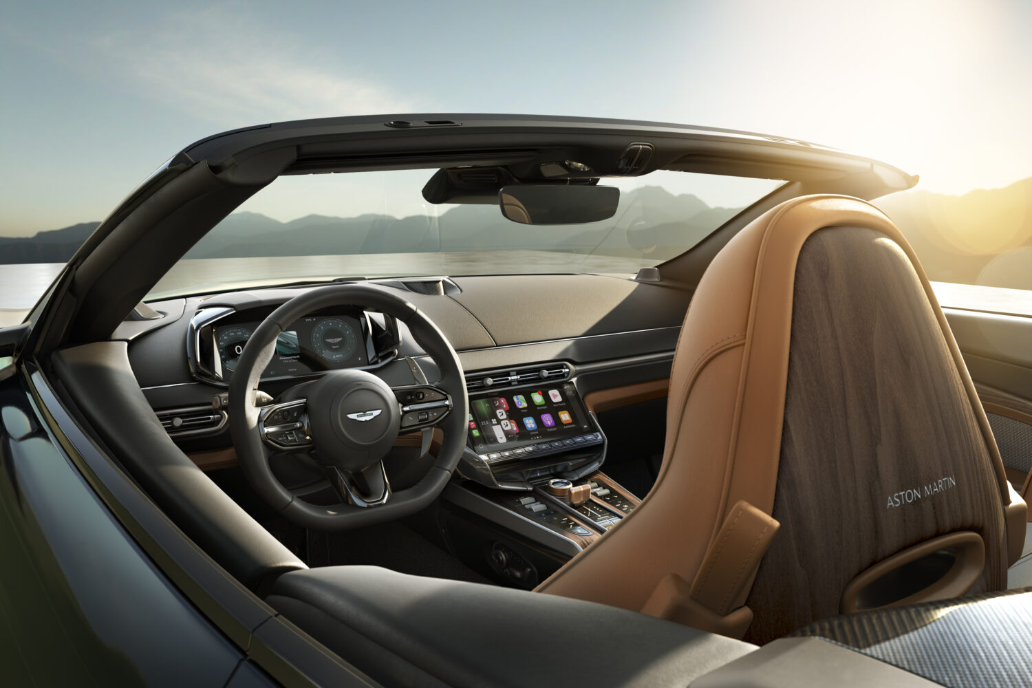 アストン・マーティン・ヴァンキッシュ/DB12　ヴォランテ60周年エディション登場