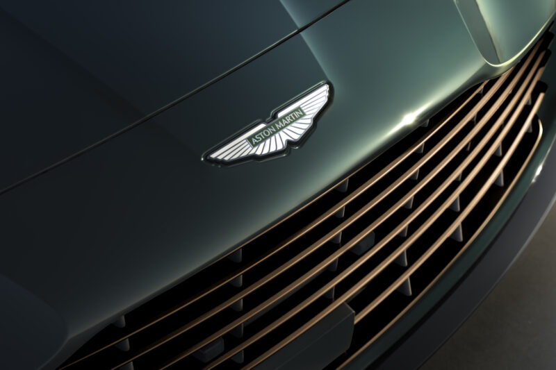 アストン・マーティン・ヴァンキッシュ/DB12　ヴォランテ60周年エディション登場