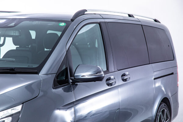 Vクラス V220 d アバンギャルド ロング AMGライン ディーゼルターボ