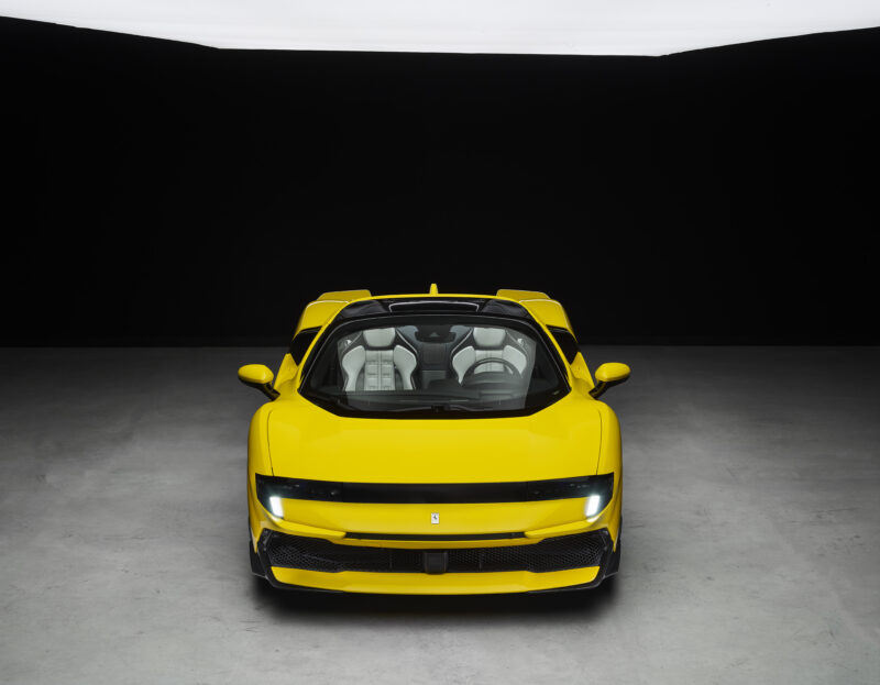 フェラーリ849テスタロッサ/スパイダー　70年に及ぶフェラーリヘリテージを象徴