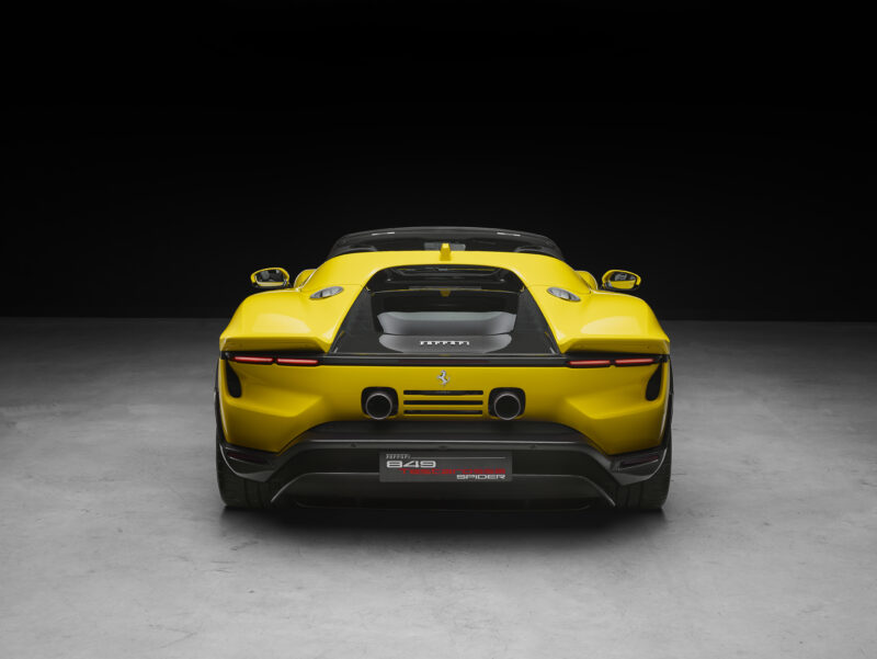 フェラーリ849テスタロッサ/スパイダー　70年に及ぶフェラーリヘリテージを象徴