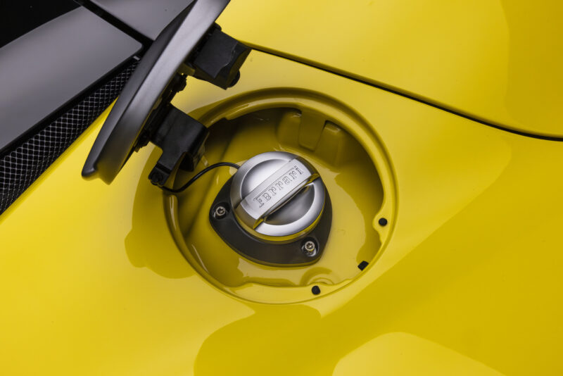 フェラーリ849テスタロッサ/スパイダー　70年に及ぶフェラーリヘリテージを象徴