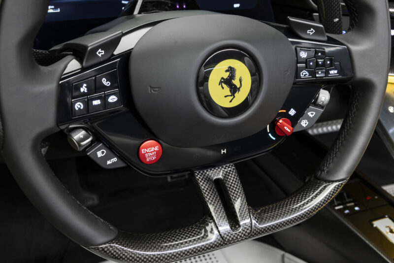 フェラーリ849テスタロッサ/スパイダー　70年に及ぶフェラーリヘリテージを象徴