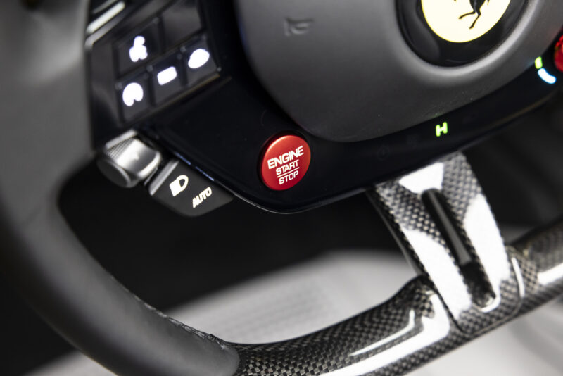 フェラーリ849テスタロッサ/スパイダー　70年に及ぶフェラーリヘリテージを象徴