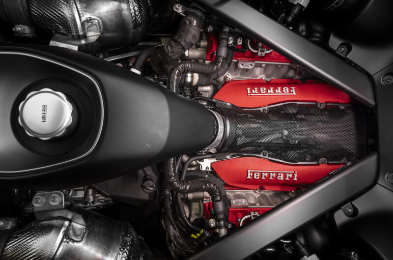 フェラーリ849テスタロッサ/スパイダー　70年に及ぶフェラーリヘリテージを象徴