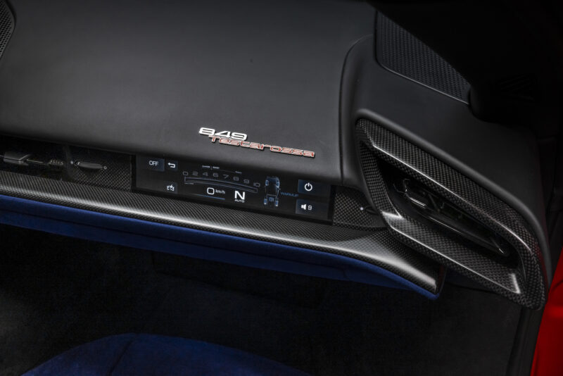 フェラーリ849テスタロッサ/スパイダー　70年に及ぶフェラーリヘリテージを象徴