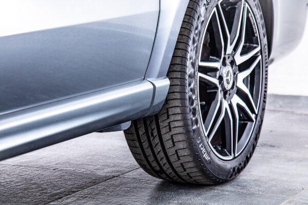 Vクラス V220 d アバンギャルド ロング AMGライン ディーゼルターボ