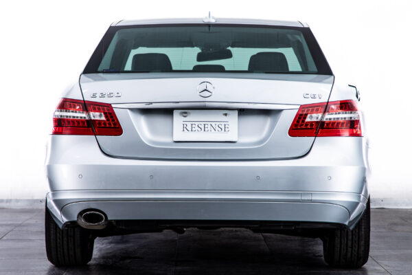 Eクラス E250 CGI ブルーエフィシェンシー