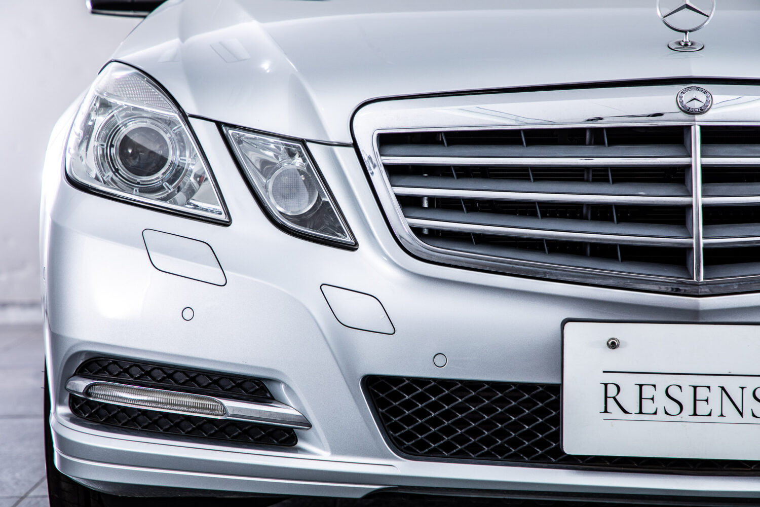 Eクラス E250 CGI ブルーエフィシェンシー