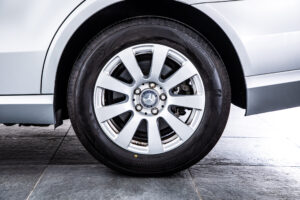 Eクラス E250 CGI ブルーエフィシェンシー