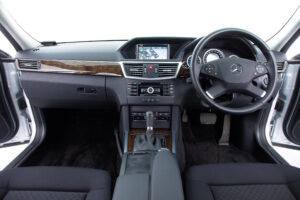 Eクラス E250 CGI ブルーエフィシェンシー