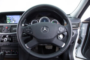 Eクラス E250 CGI ブルーエフィシェンシー