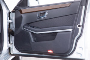 Eクラス E250 CGI ブルーエフィシェンシー