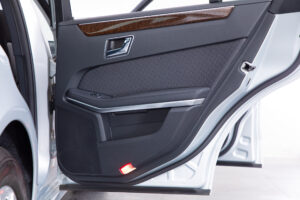 Eクラス E250 CGI ブルーエフィシェンシー