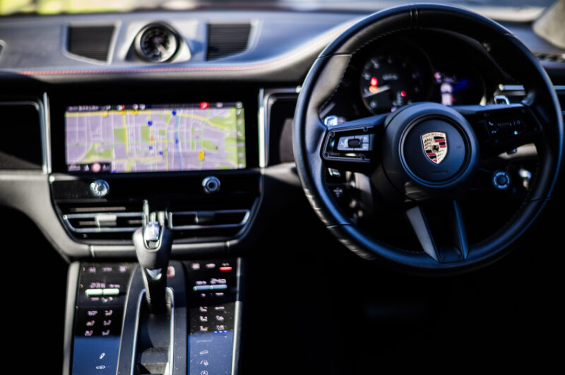 ポルシェ・マカンGTS（2024）スポーツカーの核心