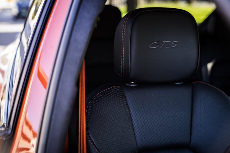 ポルシェ・マカンGTS（2024）スポーツカーの核心