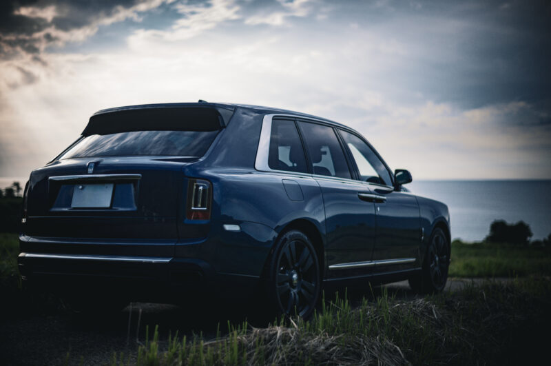 ロールス・ロイス・カリナン(4WD/8AT)矛盾を愉しむ