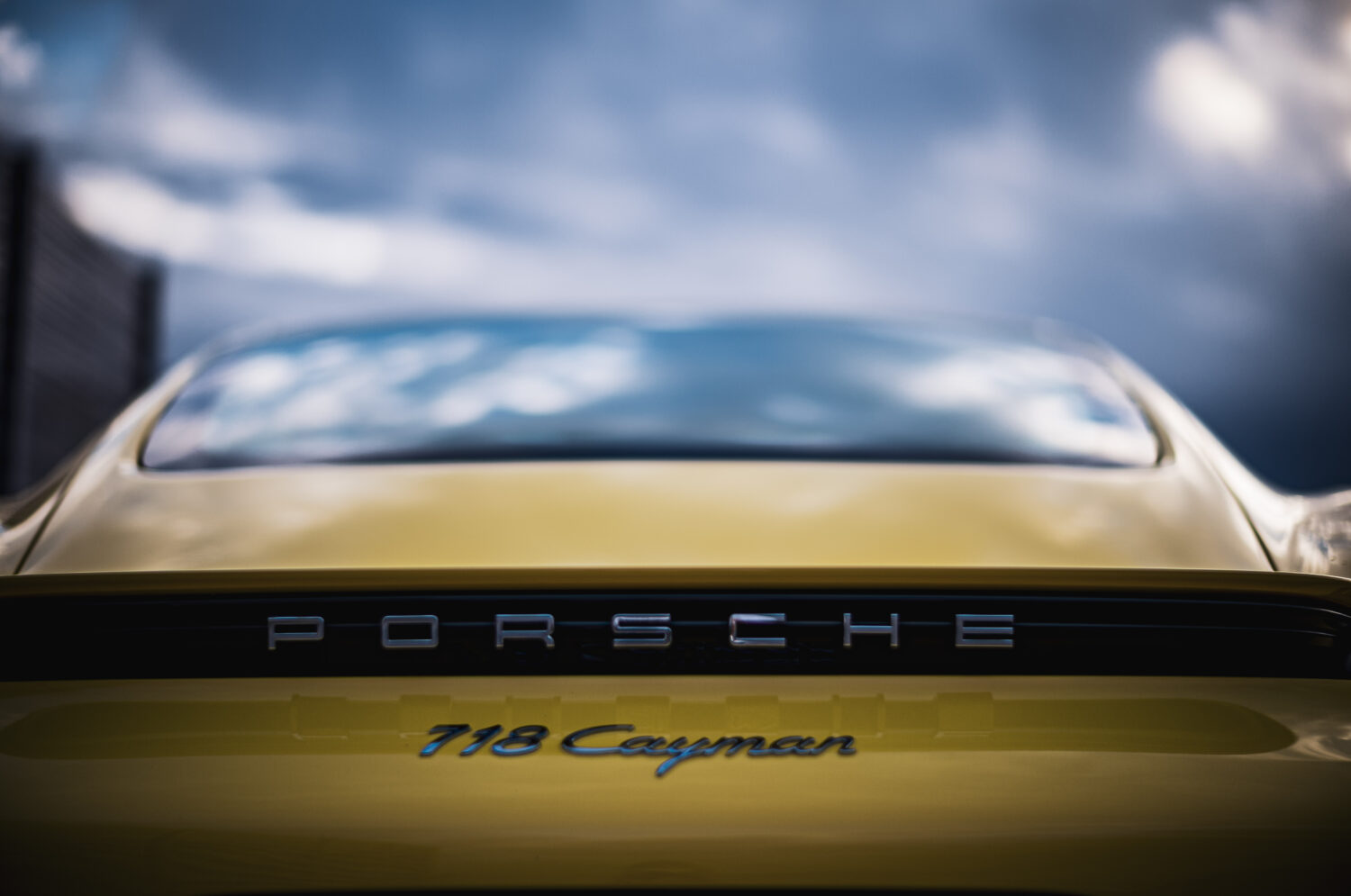 ポルシェ・718ケイマン（MR/7AT）速度に比例しない官能性