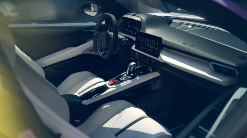 2026年モデルにV6 SE とレーシングライン追加　ロータス・エミーラ