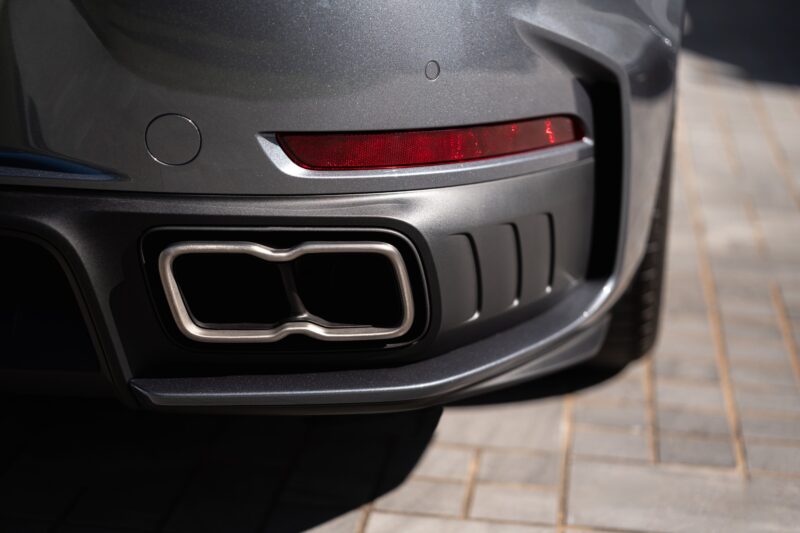 T-ハイブリッド技術を採用　ポルシェ911ターボS　市販された911で最もパワフル