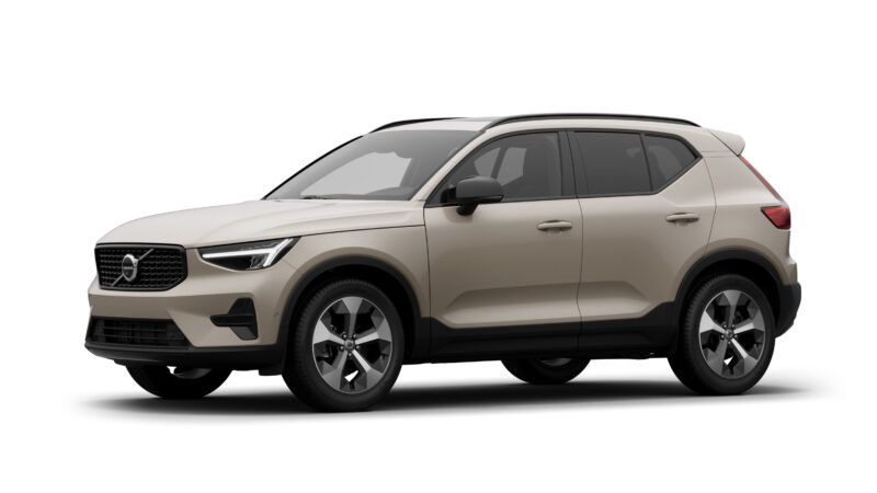 ボルボXC40ダークエディション発表　特別仕様車「サンドデューン」も限定発売