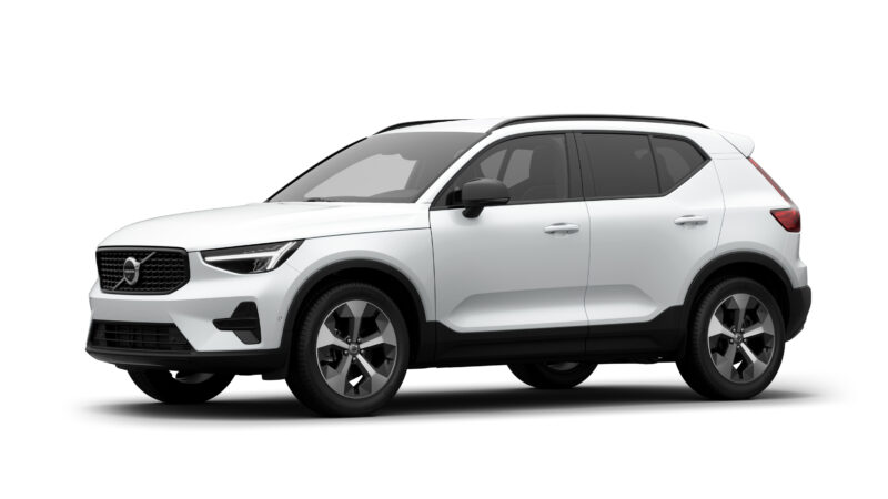 ボルボXC40ダークエディション発表　特別仕様車「サンドデューン」も限定発売