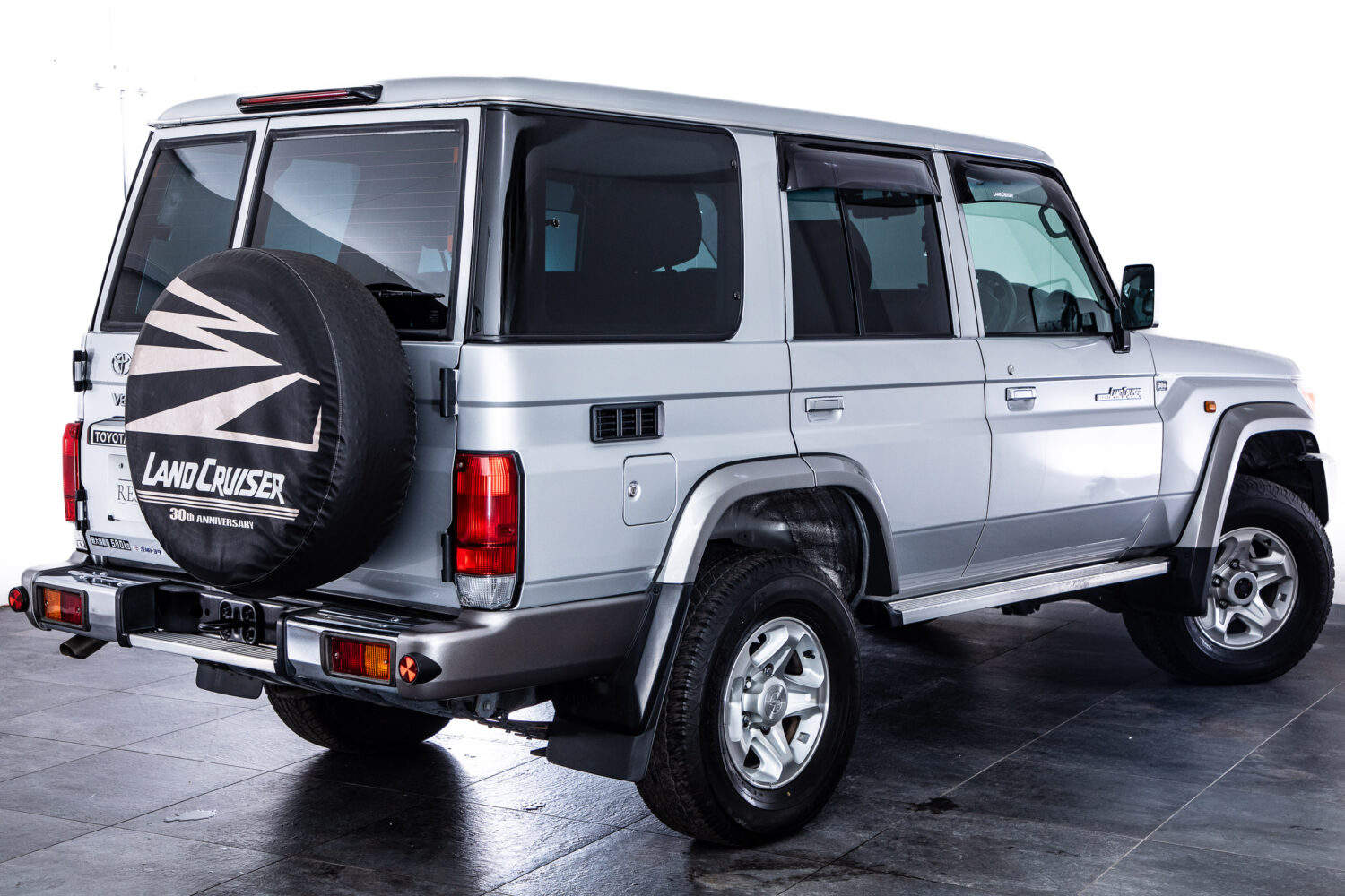 ランドクルーザー70 4.0 4WD