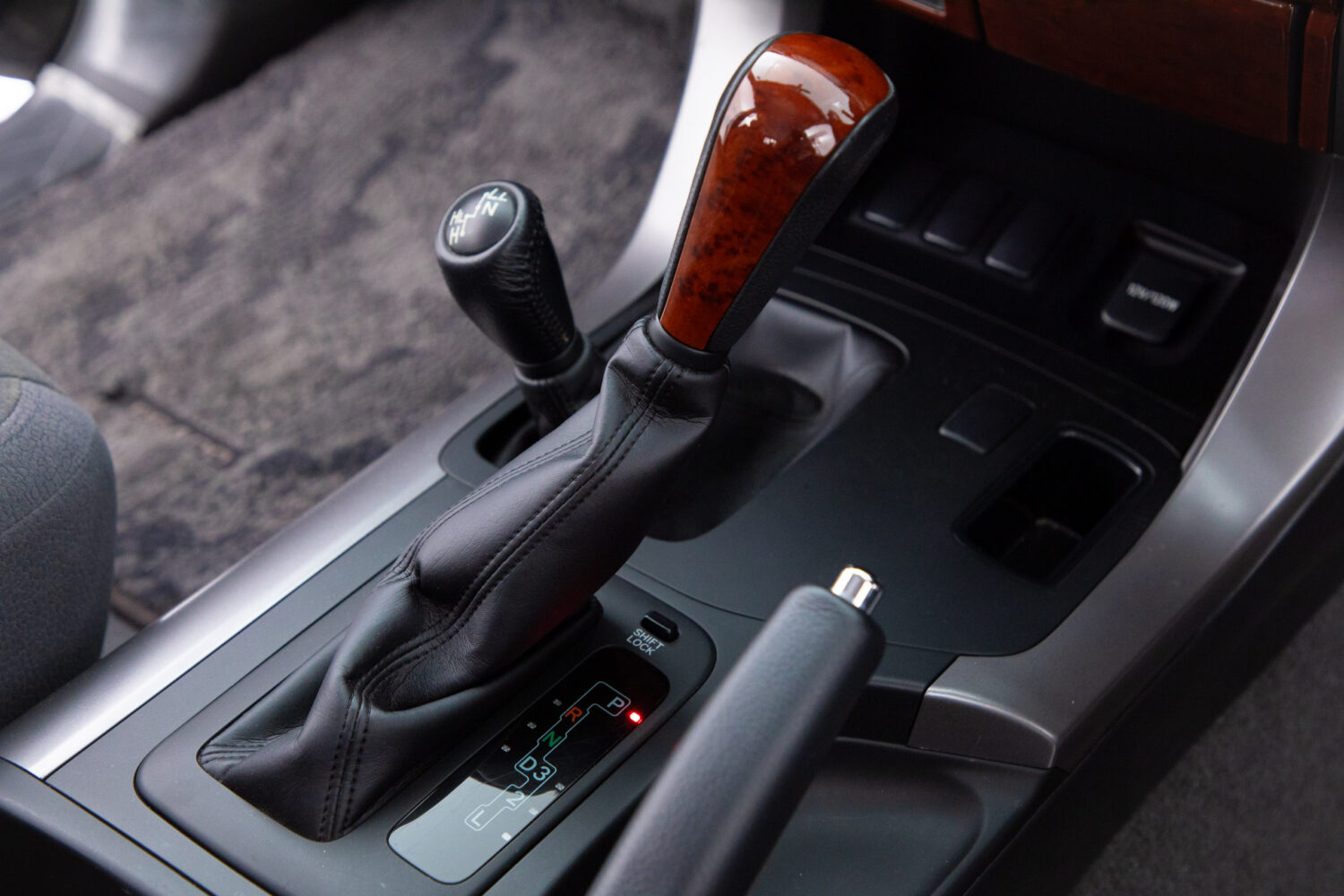 ランドクルーザープラド 2.7 TXリミテッド 4WD