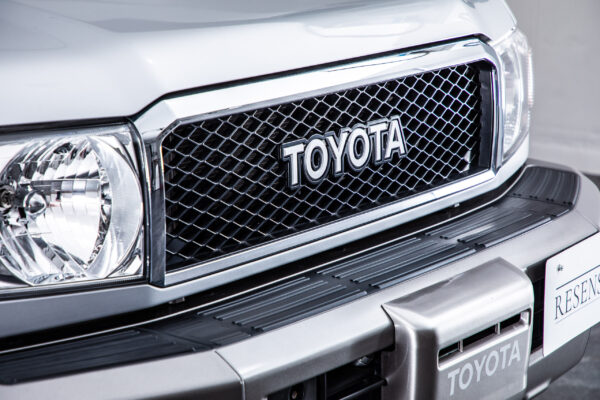 ランドクルーザー70 4.0 4WD