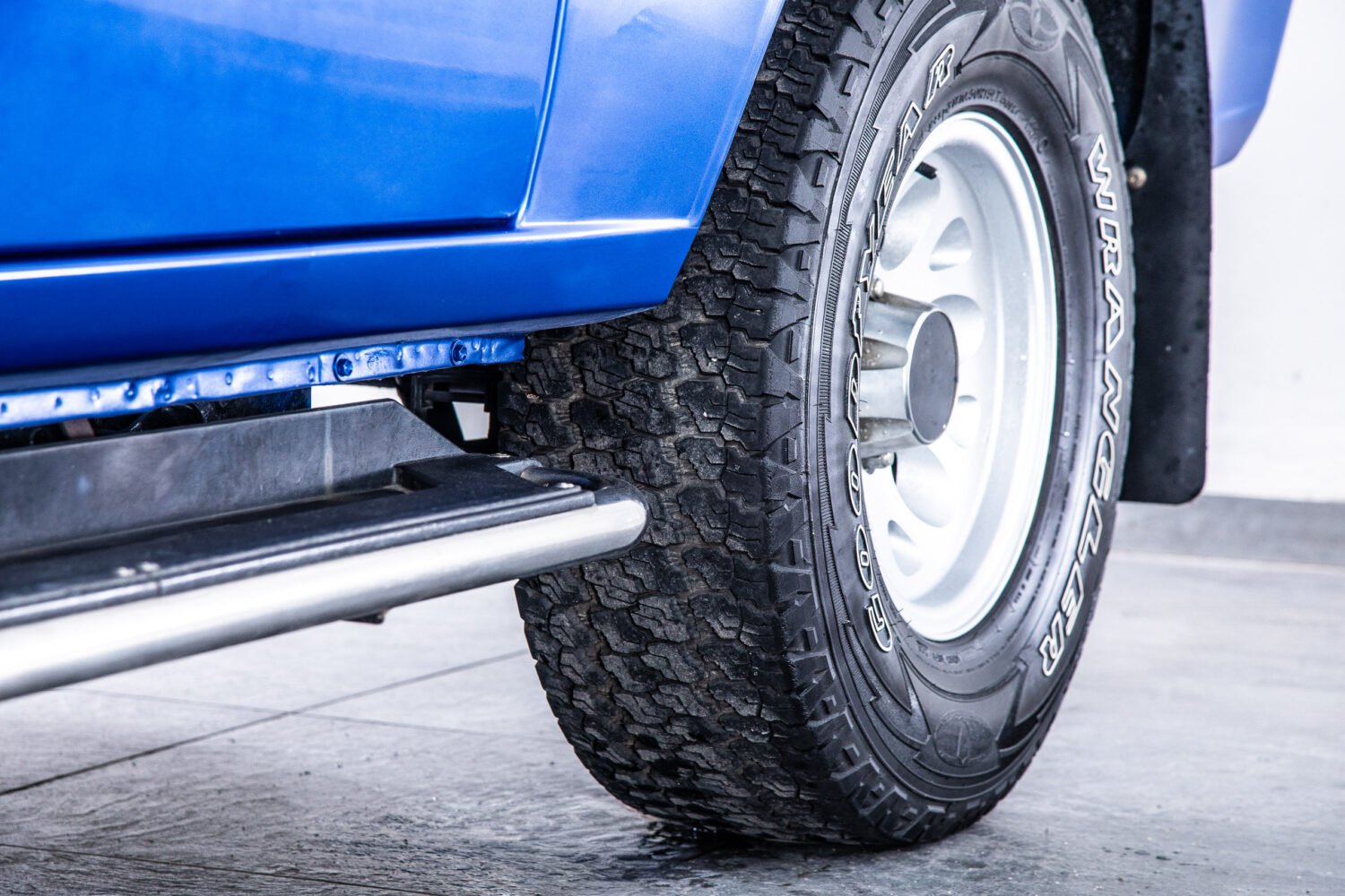 ミュー 2.8 メタルトップ ディーゼルターボ 4WD