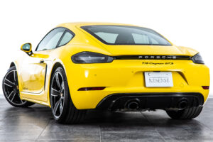 ポルシェ 718ケイマン GTS 4.0 PDK