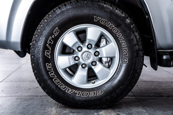 ハイラックスサーフ 2.7SSRXリミテッド60thスペシャル4WD