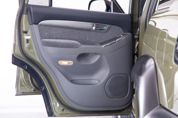 ランドクルーザープラド 2.7 TX 4WD
