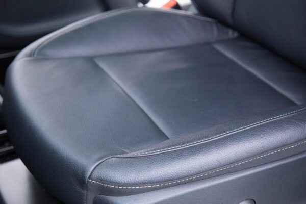 Vクラス V220 d アバンギャルド ロング AMGライン ディーゼルターボ