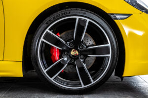 ポルシェ 718ケイマン GTS 4.0 PDK