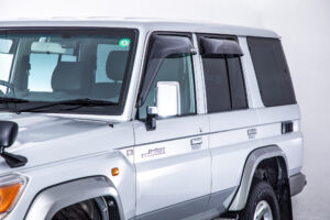 ランドクルーザー70 4.0 4WD