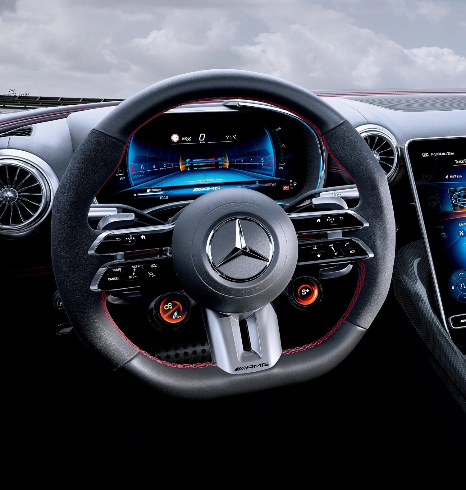 パフォーマンスを追求 メルセデスAMG GT63プロ 4マティック+ クーペ