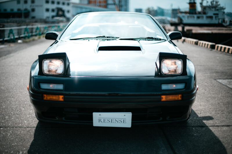 マツダ・サバンナRX-7カブリオレ（1988）とにかくカッコいい