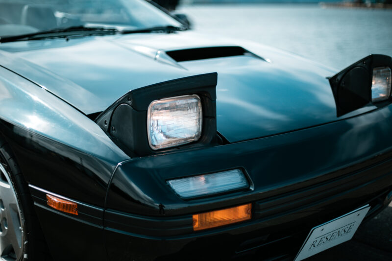 マツダ・サバンナRX-7カブリオレ（1988）とにかくカッコいい
