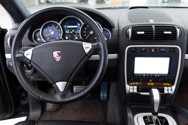 カイエン ターボ ティプトロニックS 4WD