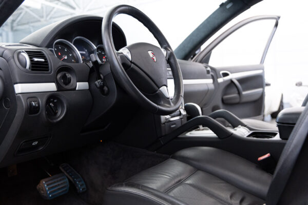 カイエン ターボ ティプトロニックS 4WD