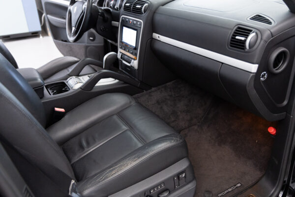 カイエン ターボ ティプトロニックS 4WD