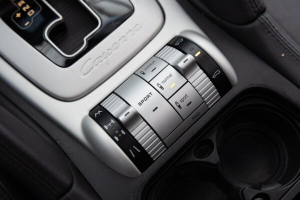 カイエン ターボ ティプトロニックS 4WD