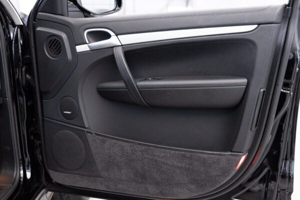 カイエン ターボ ティプトロニックS 4WD