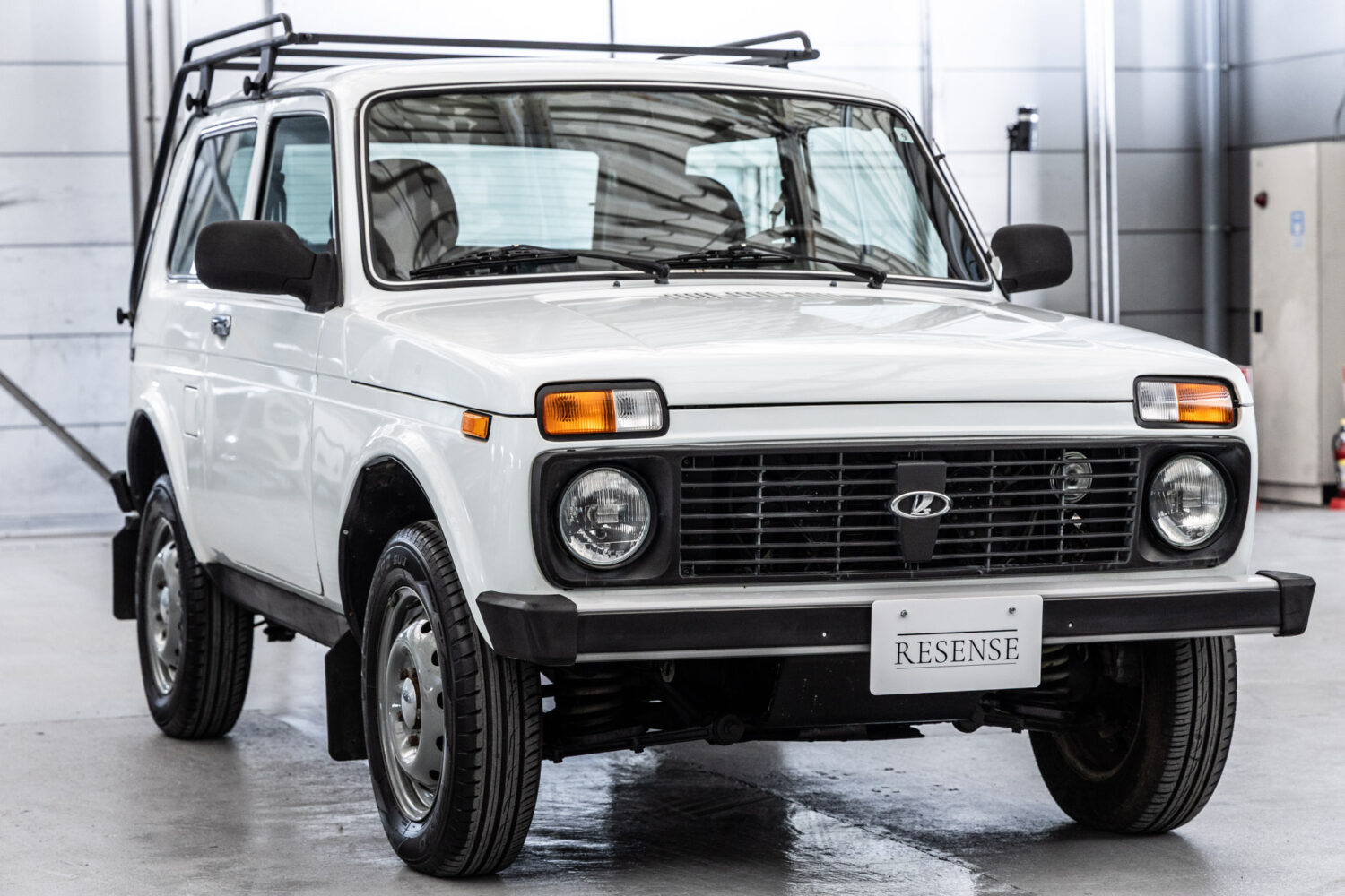 ニーヴァ 4WD