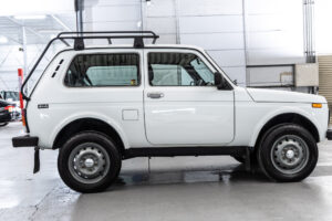 ニーヴァ 4WD